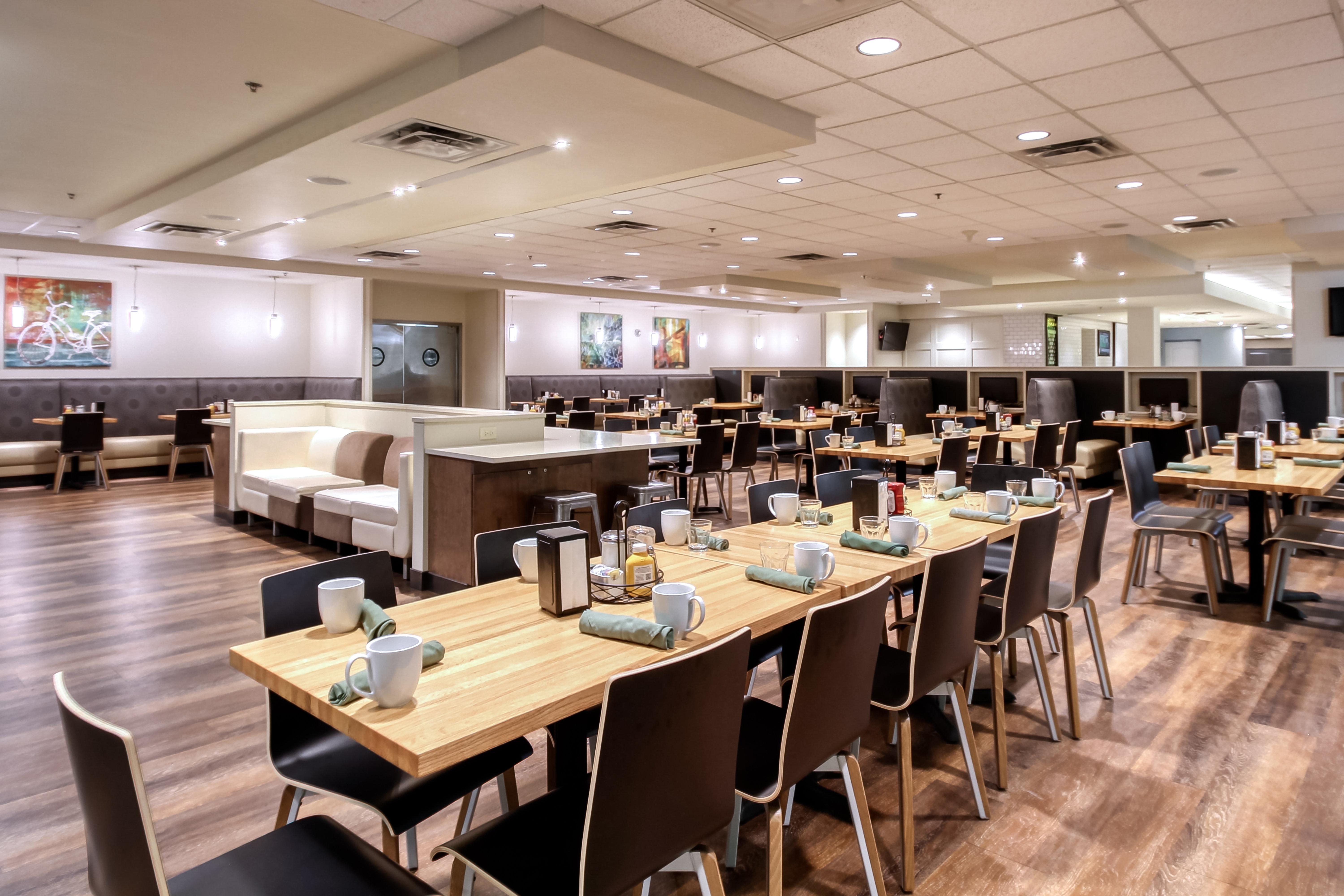 Holiday Inn & Suites Atlanta Airport North By Ihg College Park Eksteriør bilde